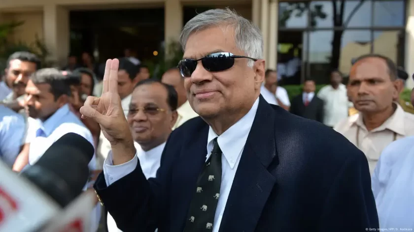 කූල් රනිල් – මහේෂ් හපුගොඩ