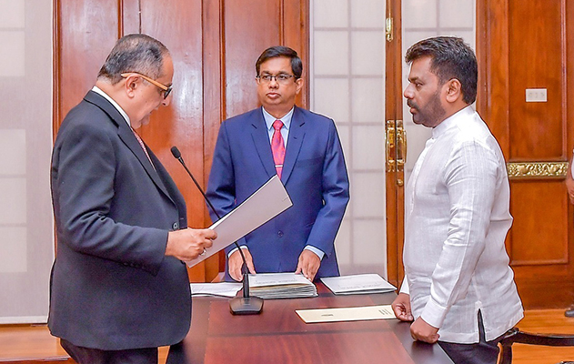මිස්ඉන්වොයිසිංවලට තිත. රටින් පිට සැඟවූ ධනය ආපසු රටට?