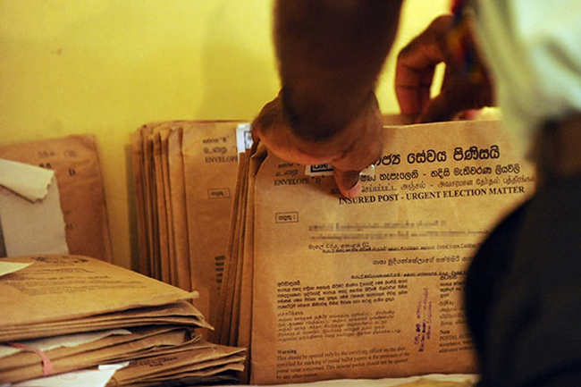 තැපැල් ඡන්දය ඉතිහාසය පුරා ජනාධිපතිවරණ ප්‍රතිඵලයට බලපෑ හැටි!
