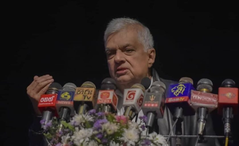 ද්‍රවශීලී බව ගැන ආණ්ඩුවේ ඇමැතිවරුන් තුන්දෙනා දන්නේ නැහැ.