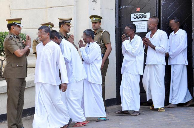 බන්ධනාගාර රැඳවියන් 389 දෙනෙකුට විශේෂ රාජ්ය සමාව