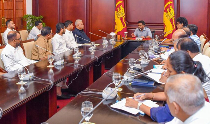 ආණ්ඩුවලට බැරි වෙළෙඳපොළට හැකි බඩු  මිල පාලනය – සී ජේ අමරතුංග