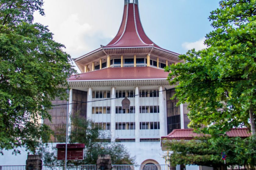 ශිෂ්‍යත්ව විභාගයේ නිදහස් ලකුණු ලබාදීම මූලික මානව හිමිකම් උල්ලංඝනය කිරීමක්