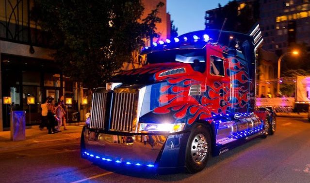 Transformers බස් සහ NPP හීනමානය – එරන්ද ගිනිගේ