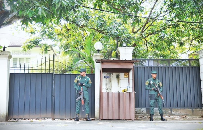 ‘නිල නිවාස’ යනු රටේම නිල නිවාසය