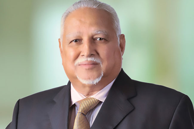 හැරී : ව්‍යාපාරික ලොව තරුව බැස යයි.