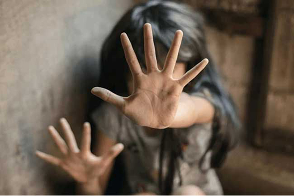 ගිය වසරේ ළමා අපයෝජන පැමිණිලි දසදහස පනී – ළමා ආරක්‍ෂක අධිකාරිය