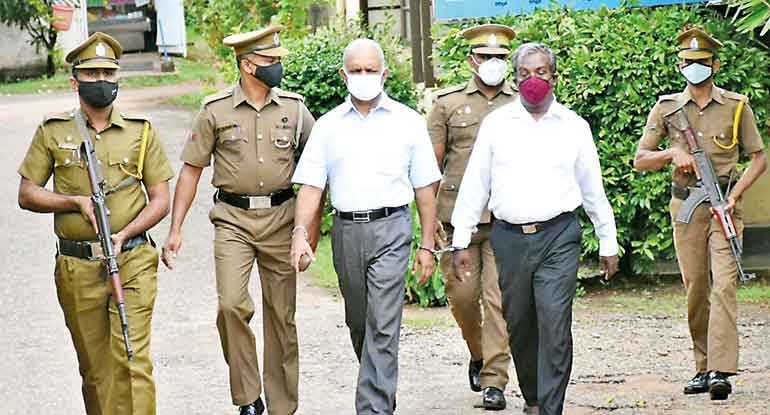 ශානි අබේසේකර අත්අඩංගුවට ගෙන රඳවා තබාගැනීමට එරෙහි පෙත්සම විභාග කිරීමට අවසර!