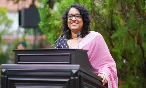 හරිනි අමරසූරිය