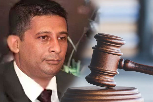 රාජ්‍ය බුද්ධි සේවයේ හිටපු ප්‍රධානී සුරේෂ් සලේ යළි රැඳවුම් භාරයට