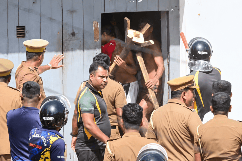 මීගමුව බන්ධනාගාරයේ දී සිදුවූයේ කුමක් ද?